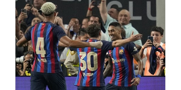 Rafinha hjælper Barcelona med at vinde